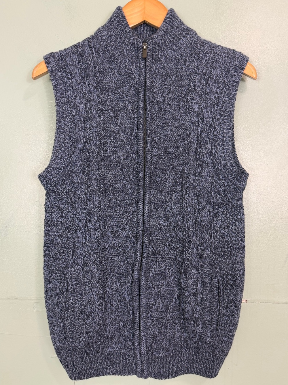 Emerald Isle Weaving Wool Blend Cable Knit Sweater Vest Midnight Blue Men Small